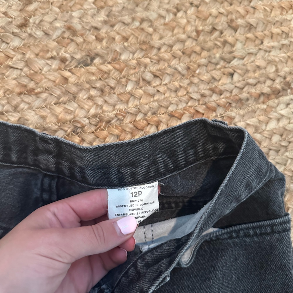 BLACK HIGH RISE STRAIGHT JEANS - Picture 3 of 4